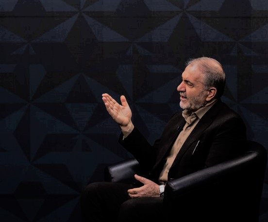 درباره اصلاح قانون مبارزه با مواد مخدر توضیح داد: نکته‌ای که باید مورد توجه قرار گیرد این است که مطالب مطرح‌شده در لایحه،‌ در حال حاضر در مرحله کارشناسی و پیشنهاد قرار دارد. اگرچه اجماع بین دستگاهی تا حدود زیادی شکل گرفته، اما اجرای نهایی این اصلاحات منوط به طی مراحل قانونی و تصویب در مجلس است.