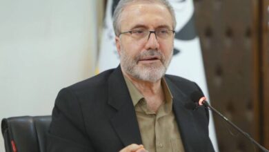 به گزارشمشاور خانواده، دکتر حسین ذوالفقاری در سومین نشست تخصصی معاونان، مشاوران، مدیران کل و دبیران شورای هماهنگی مبارزه با موادمخدر استان‌های سراسر کشور با عنوان «تبیین طرح مراکز امید و زندگی» و تدوین «برنامه عملیاتی سال ۱۴۰۵» که در سالن شهید صفری ستاد مبارزه با موادمخدر برگزار شد، با اشاره به اتفاقات ونزوئلا اظهار کرد: اتفاقات ونزوئلا نشان‌دهنده نقض صریح تمام اصول‌ها و کنوانسیون‌های بین‌المللی است و در واقع سیستم استکبار به دوران وحشی‌گری‌ای برگشته که در آن بی‌قانونی در جهان وجود داشت.