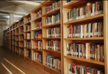 کتاب‌درمانی، کتاب درمانی، آرامش با کتاب، کاهش استرس با مطالعه، سلامت روان، روانشناسی کتاب‌درمانی، فواید کتاب‌درمانی، اضطراب و مطالعه، خودآگاهی، روانشناسی ادبیات